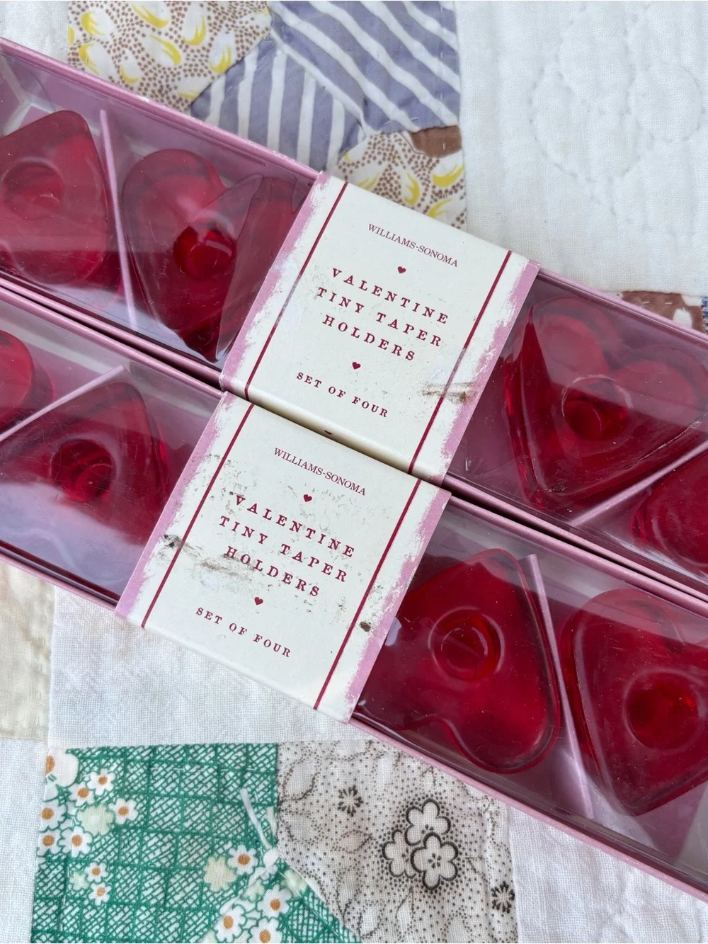 2002 Williams Sonoma Tiny Taper Candle Holders Red Hearts Valentines Glass 8